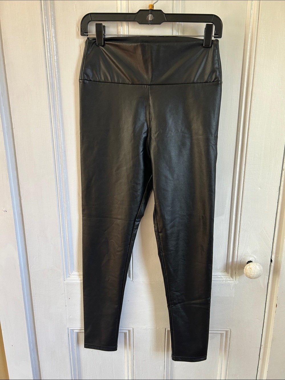 High-Rise Faux Leather Skinny Leggings - Black
